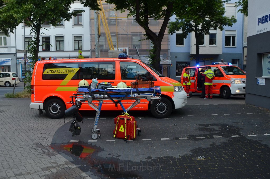 Feuer 2 Y Koeln Raderberg Stahleckstr P90.JPG - Miklos Laubert